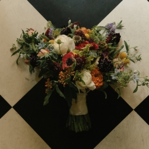 new orleans bespoke bridal bouquet wedding florals featuring the vibrance collection from a wise bride by kim starr wise