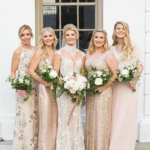 white and green asymmetric bouquets for bridesmaids in new orleans wedding bridesmaid bouquets that coordinate with the bridesmaids gowns include garden roses, dahlias, scabiosa, vines for november wedding in new orleans wedding florist kim starr wise